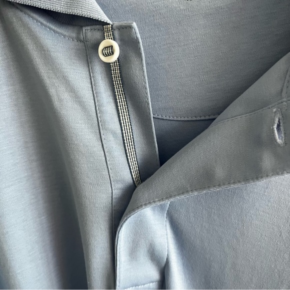 Untuckit short sleeve light blue collared shirt size XXL - Picture 6 of 10